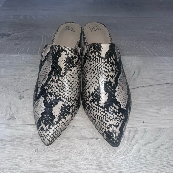 TIME & Tru-Snakeskin Patterned Mules - Picture 2 of 4
